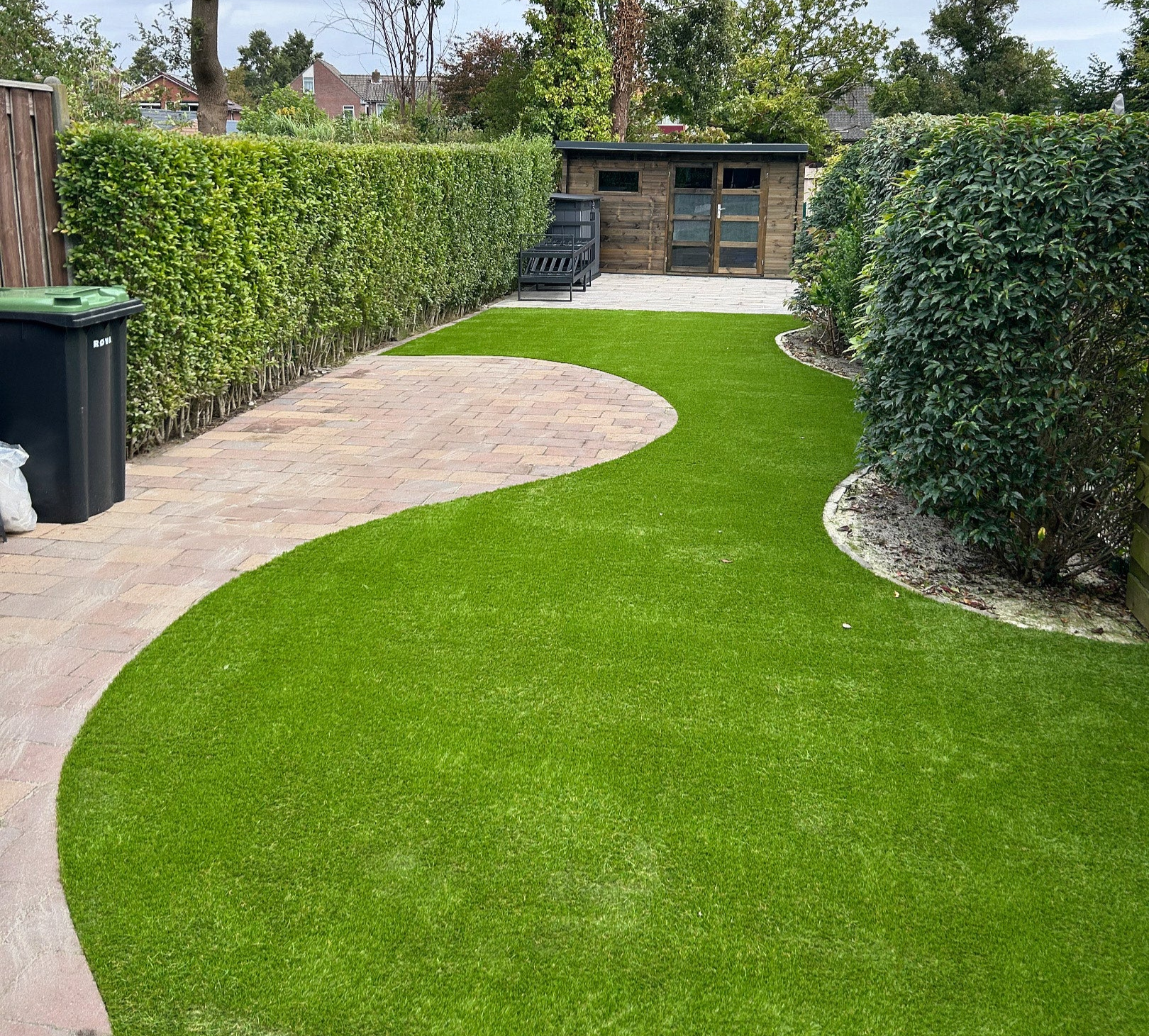 Kunstgras tuin diervriendelijk onderhoudsarme groene tuin